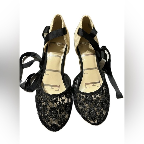 Elle Sz. 8 Ribbon Lace Up Ankle Blk Lace Closed Toe 3.5" Jute Wedge Heel - Picture 3 of 12